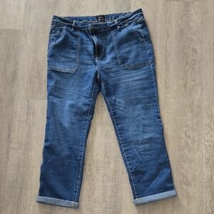 Forever 21 Dark Blue Ankle Jeans